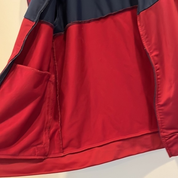 ADIDAS boys wind breaker.  Zip up. Size large (14-16) - Picture 6 of 10